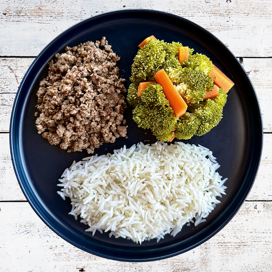 Mince, Basmati & Steamed Carrots & Broccoli (500g)