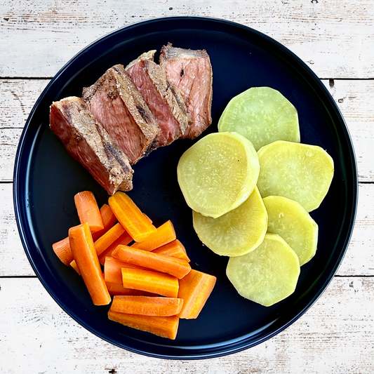 Steak, Sweet Potato & Steamed Carrots (500g)