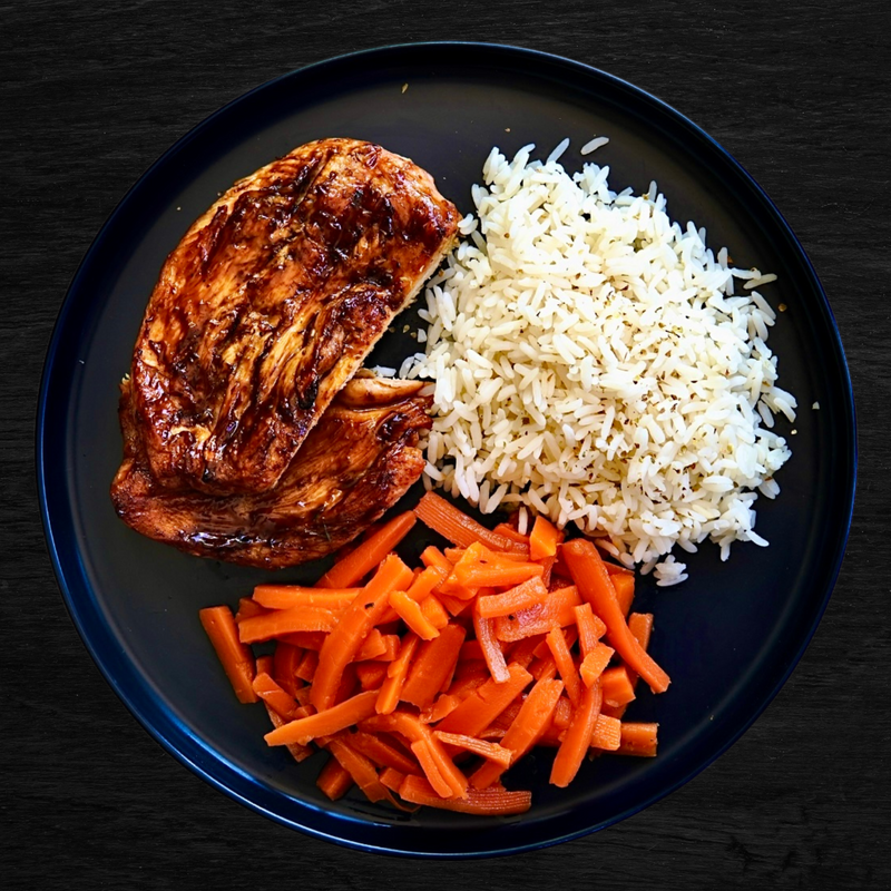 ready made, frozen meals, gvrprep, cooked meals, healthy food delivered to your door, frozen healthy meals delivered, meal to your door, prepared food delivered to your door, frozen meals delivered to your home, diet pre made meals, diet food delivered to your door, pre made frozen meals delivered, pre prepared food, fresh frozen meals delivered, healthy eating delivered to your door, Chicken, rice & sweet carrots, Plated, GVR Prep
